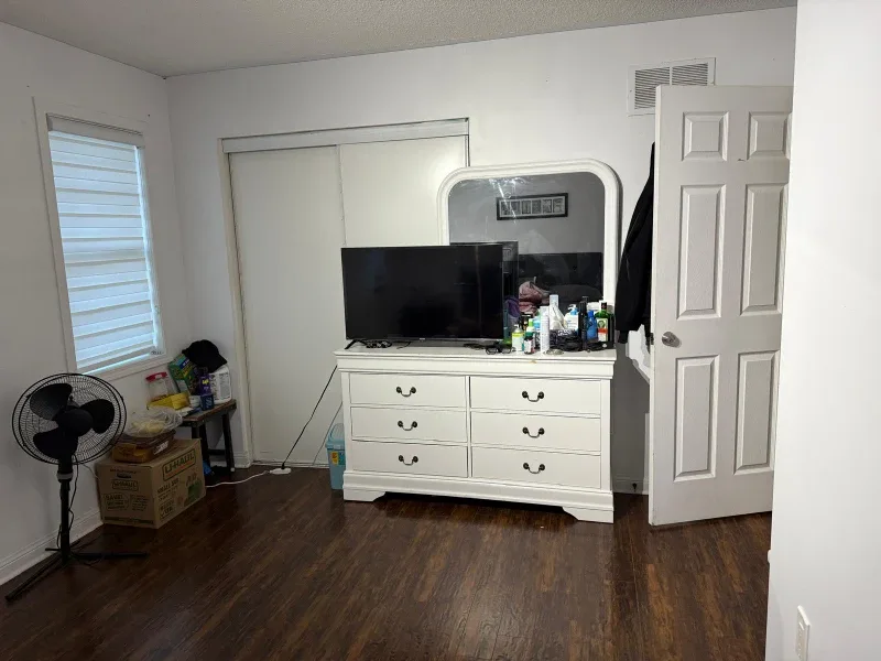 📌 Private Room for Rent image indicator(2)