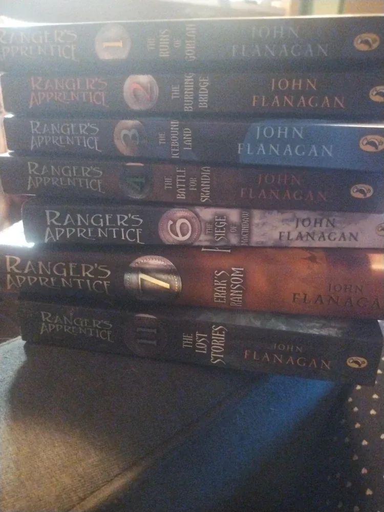 Ranger's Apprentice Books 1, 2, 3, 4, 6, 7, 11 by John Flanagan
