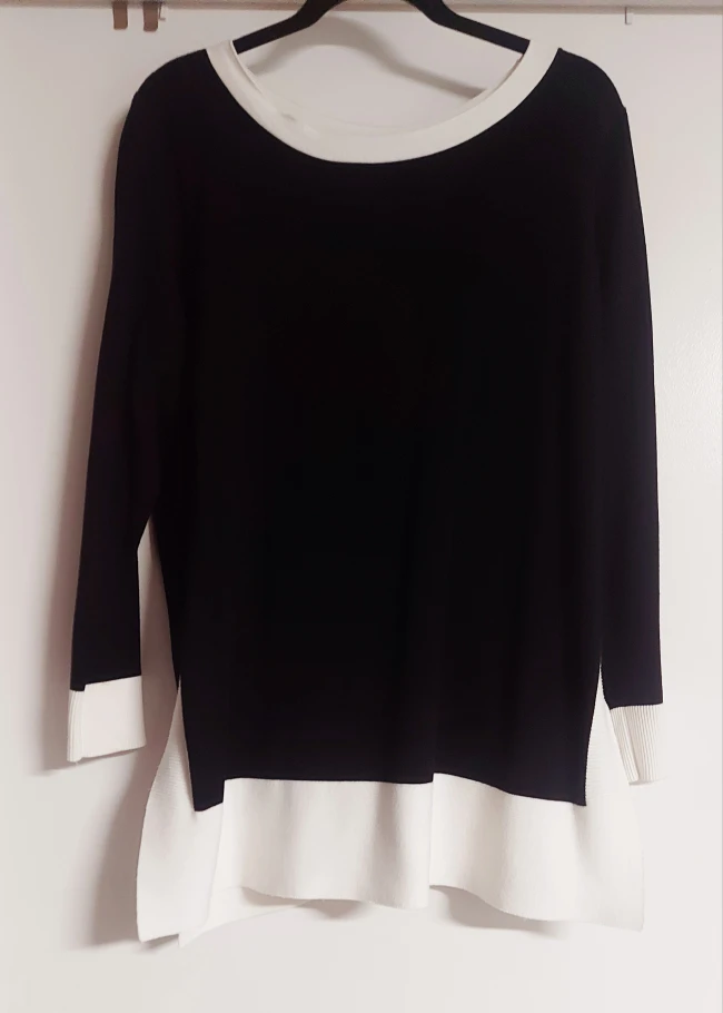 Black & White Tunic Top - Size 1X