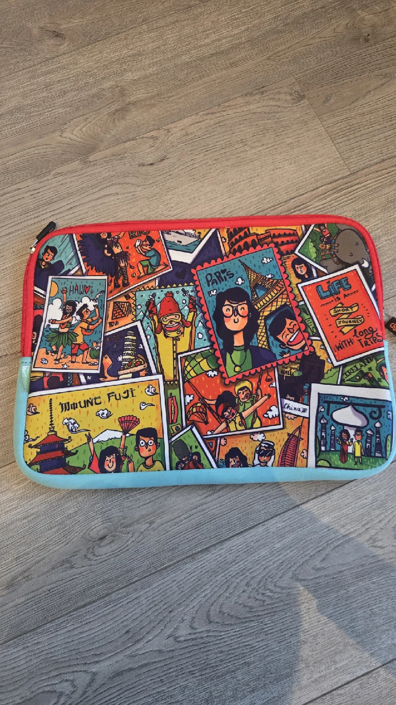 Travellers Laptop Sleeve - photo 2