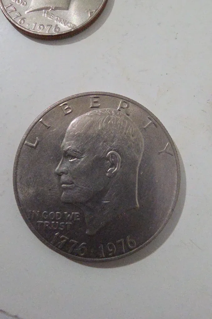 1776-1976 Eisenhower Dollar Coin