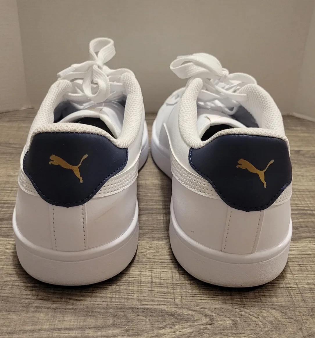 Puma Smash Buck US 9 White Sneakers image indicator(6)