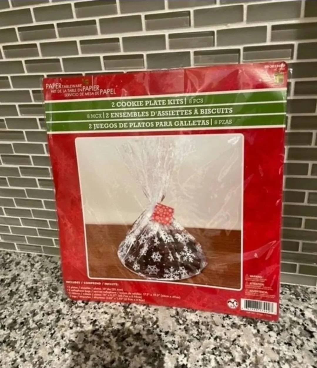 Paper Tableware Cookie Plate Kits - 8 Pieces