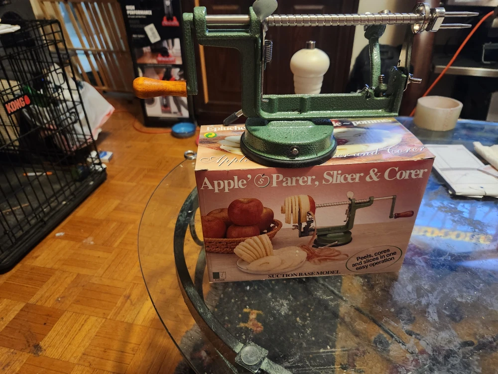Apple Parer, Slicer & Corer