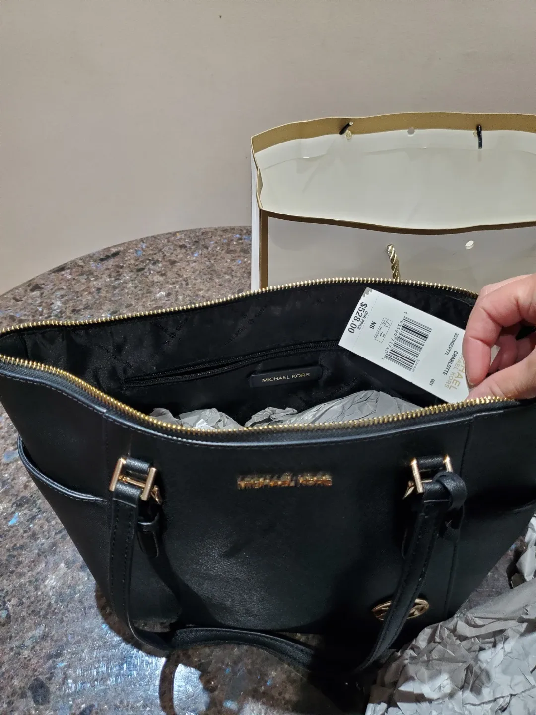 Michael Kors Black Tote Bag image indicator(10)