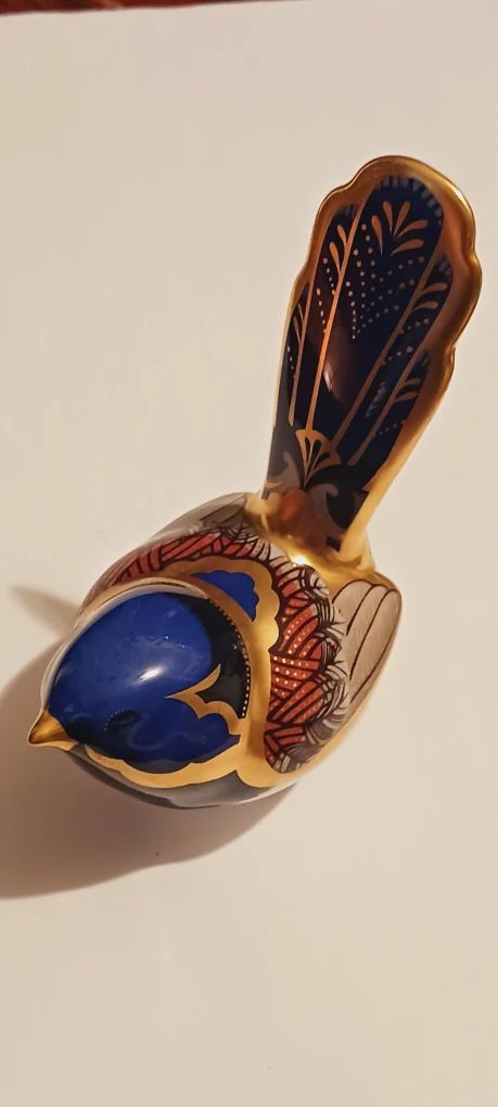 Royal Crown Derby 22K Gold English Porcelain Wren Paperweight - photo 3