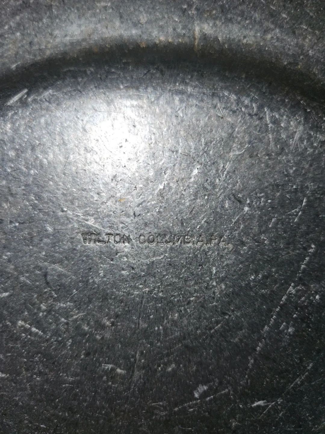 Vintage Wilton Columbia Pewter Plate - 1789 image indicator(4)