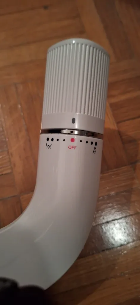 Bidet Attachment - White image indicator(2)