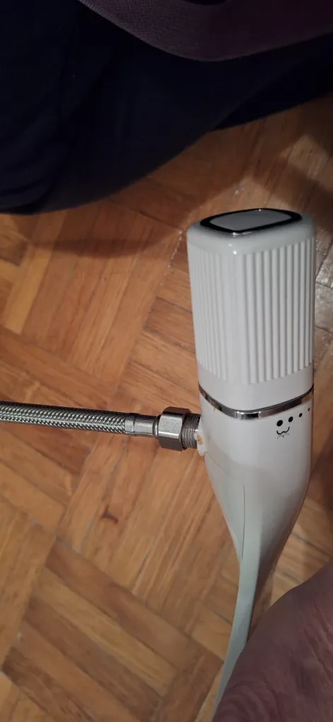 Bidet Attachment - White image indicator(5)