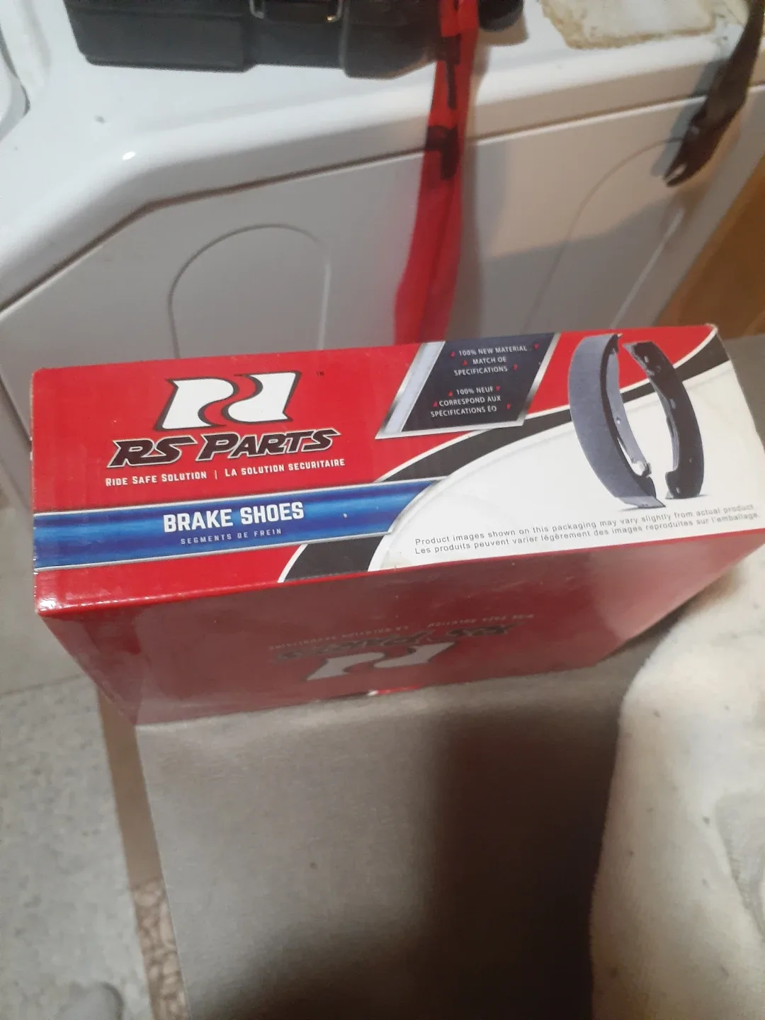 RS Parts Brake Shoes - New in Box image indicator(2)