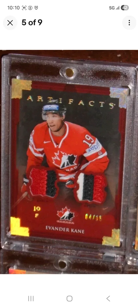 Evander Kane, Upper Deck Artifacts, Gold Hockey Card image indicator(2)