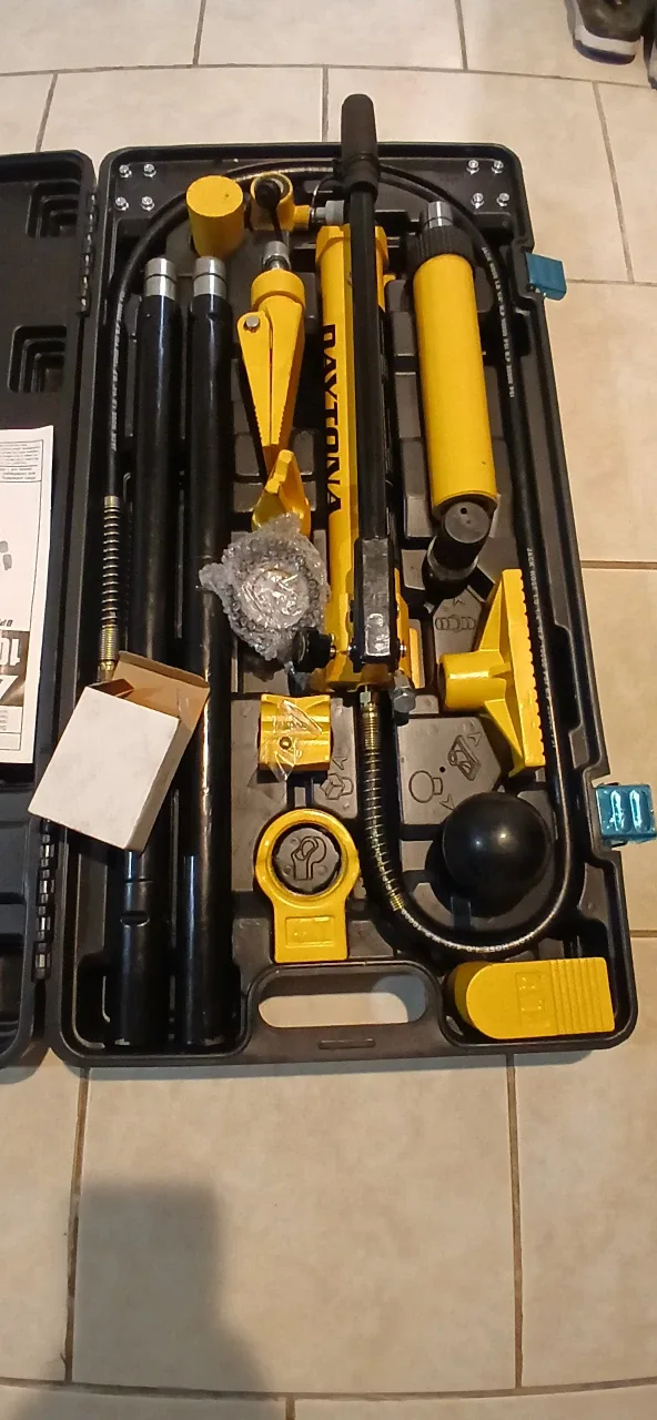 Daytona 10 Ton Professional Hydraulic Body Repair Kit image indicator(3)