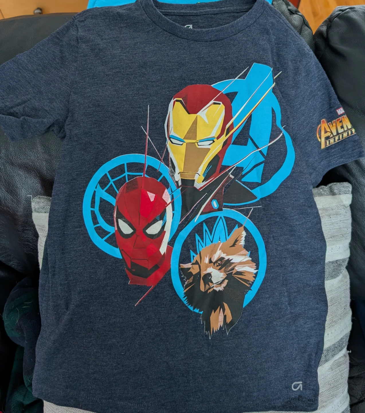 Brand new Boy's Gap Marvel Avengers shirt