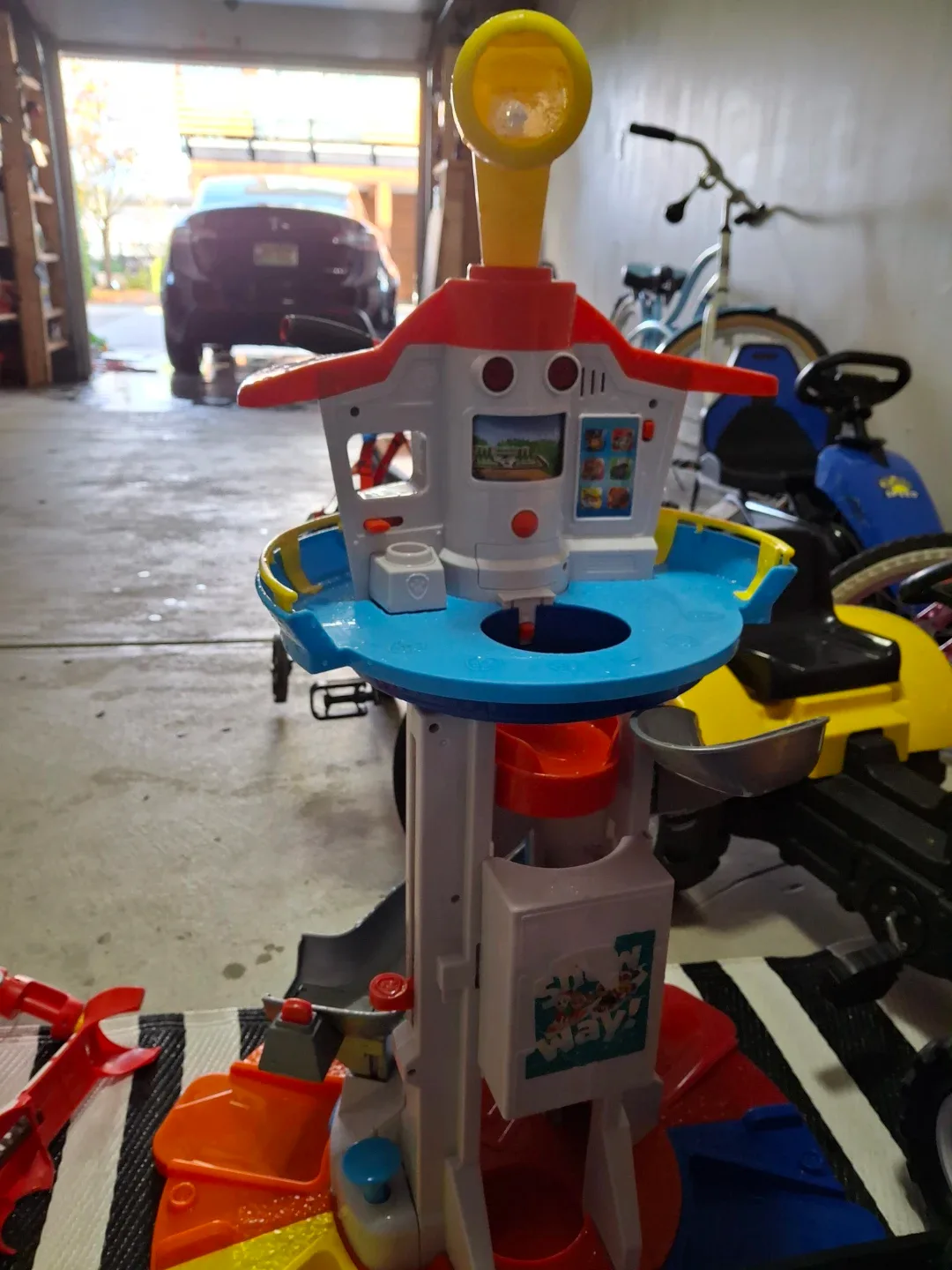 Paw Patrol Toys Lot image indicator(2)