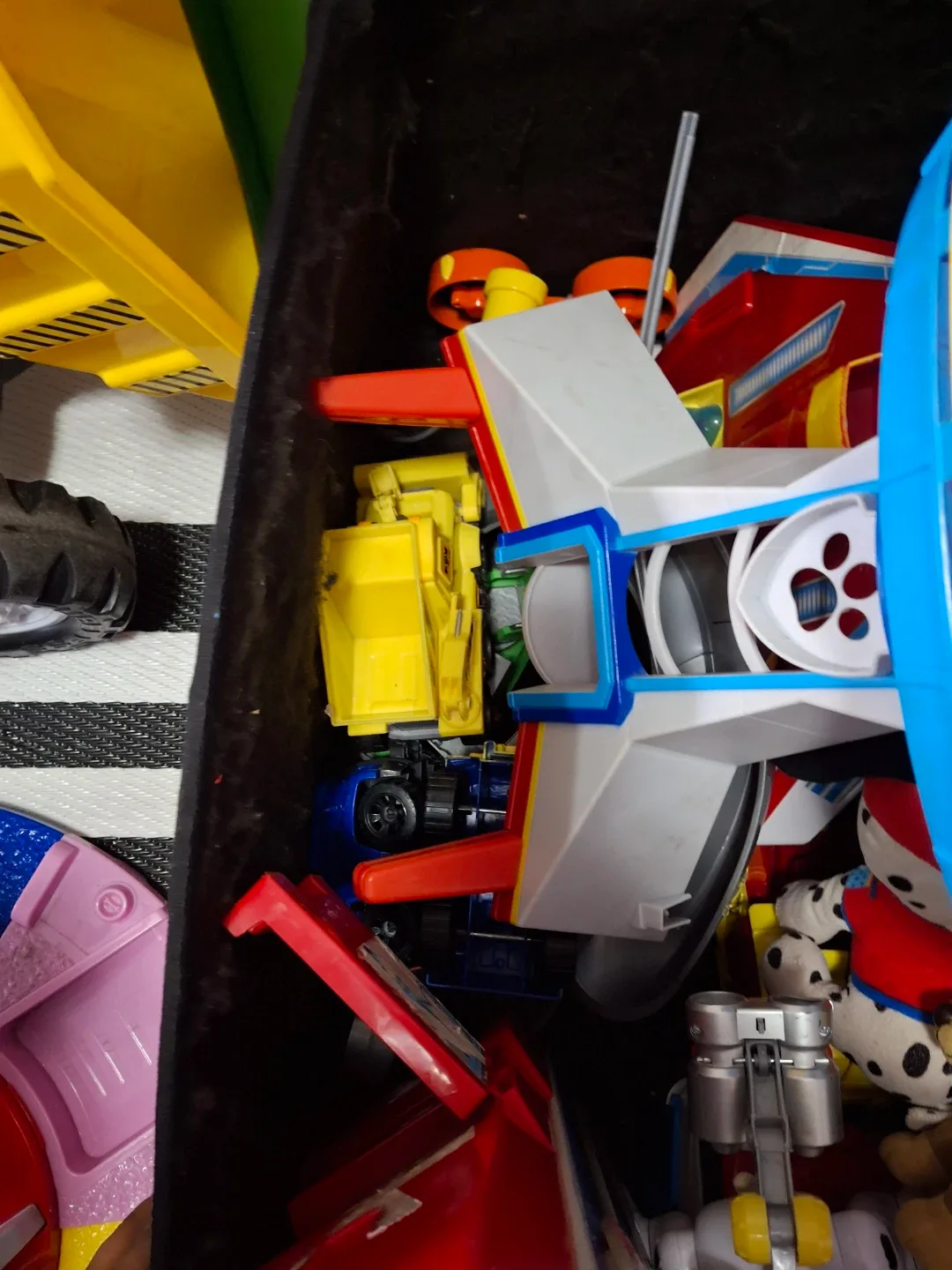 Paw Patrol Toys Lot image indicator(5)