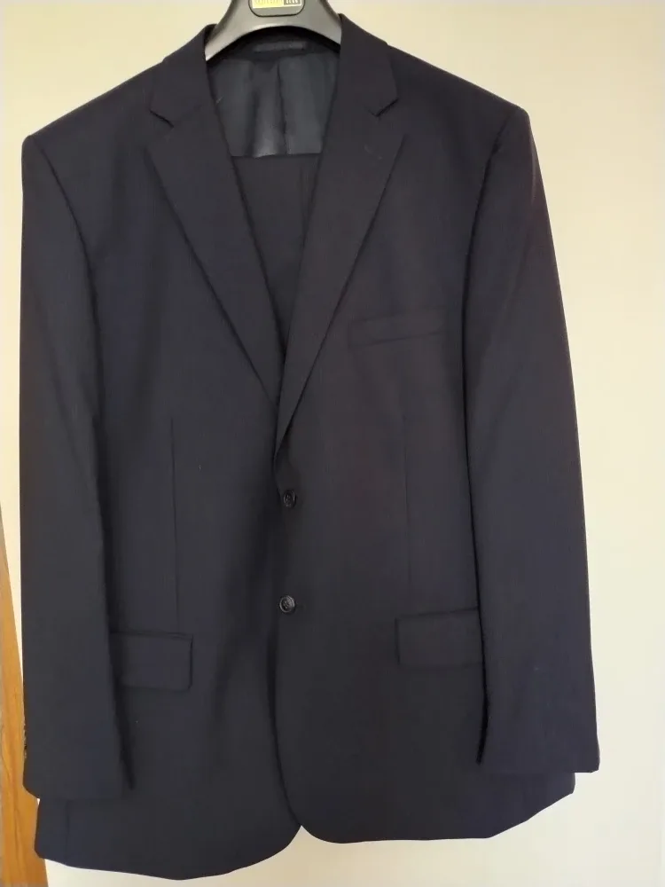 Boulevard Club Suit - Size 44R