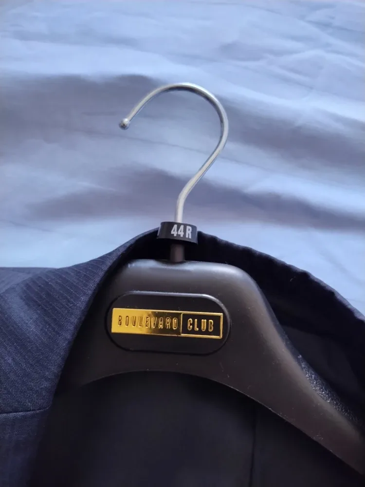 Boulevard Club Suit - Size 44R image indicator(4)