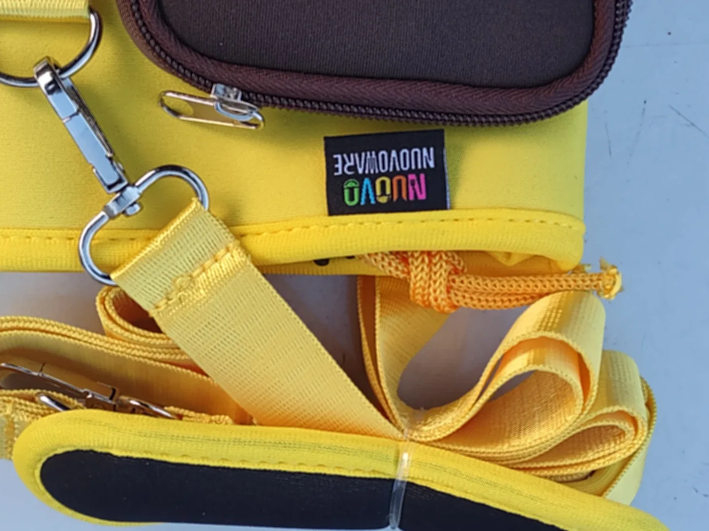 Nuovo Nuovoware Yellow Water Bottle Bag image indicator(5)