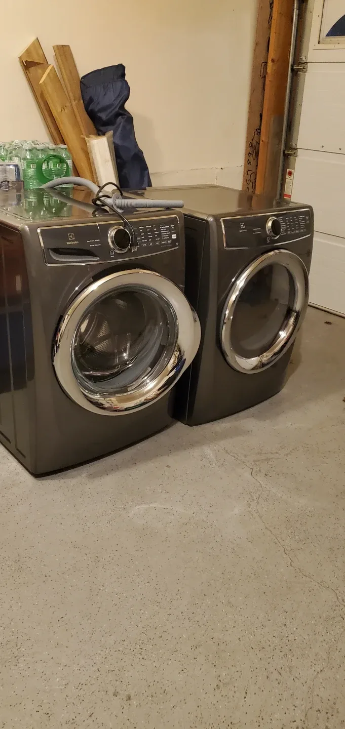 Electrolux Washer and Dryer Set Please Read