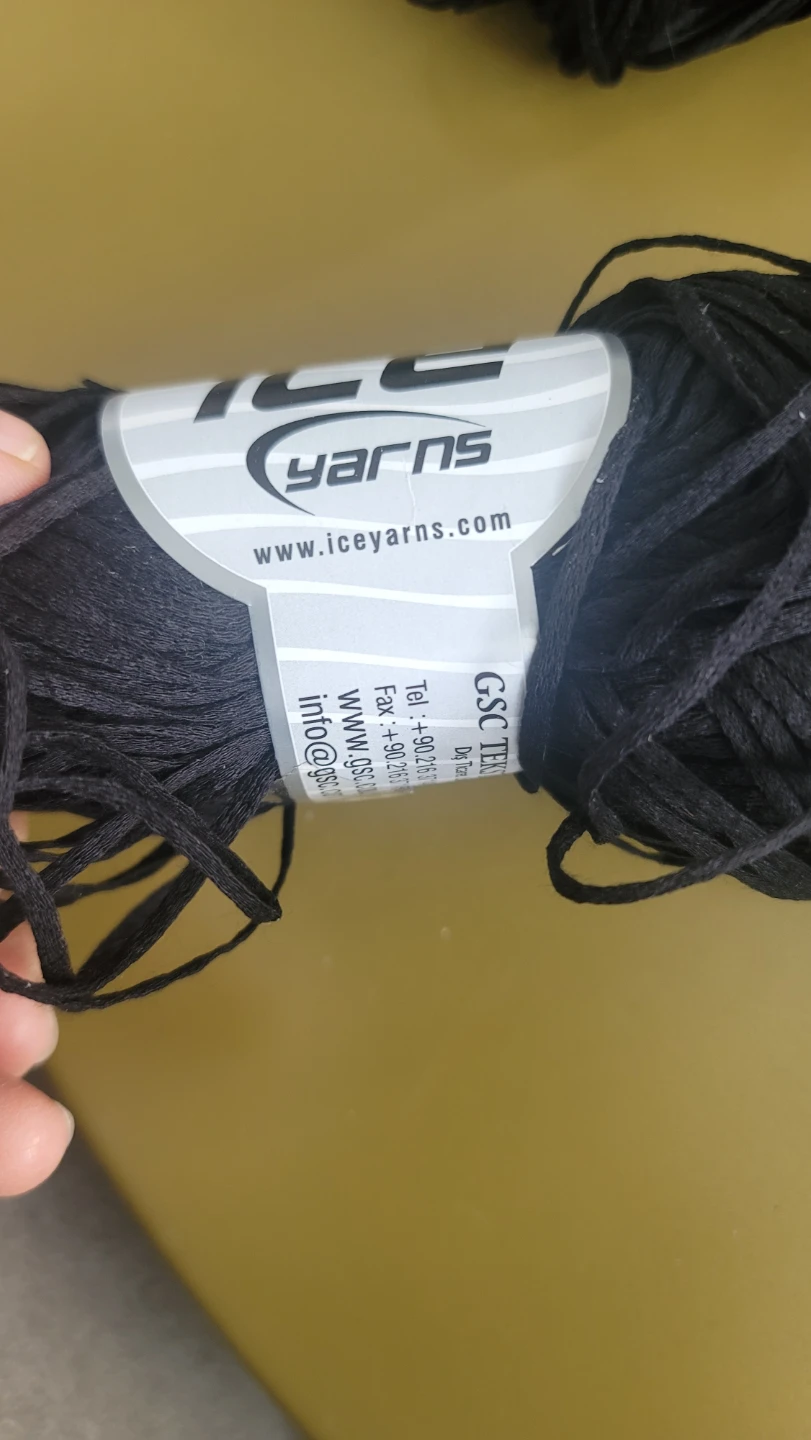 ICE Yarns Violino Black Acrylic Yarn - 7 Skeins - photo 3