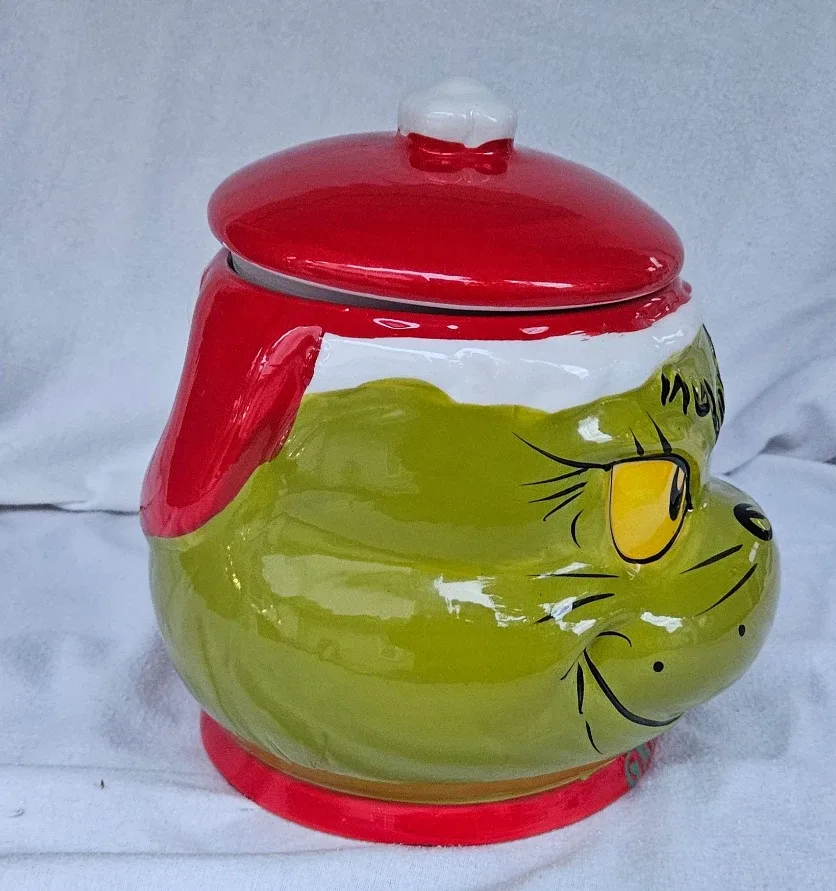 Dr. Seuss The Grinch Christmas Holiday Cookie Jar 600 Grams image indicator(2)
