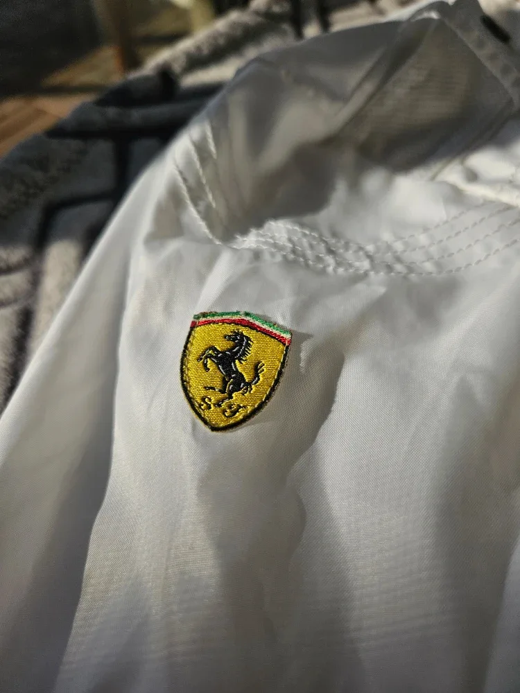 Women's Windbreaker Jacket - Size XS - #cleanout image indicator(7)