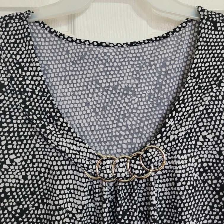 Ladies Size 3X Light Tank Top Blouse - photo 2