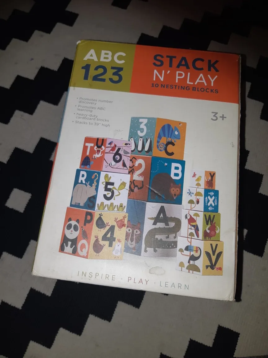 Crocodile Creek Stack N' Play Nesting Blocks image indicator(3)