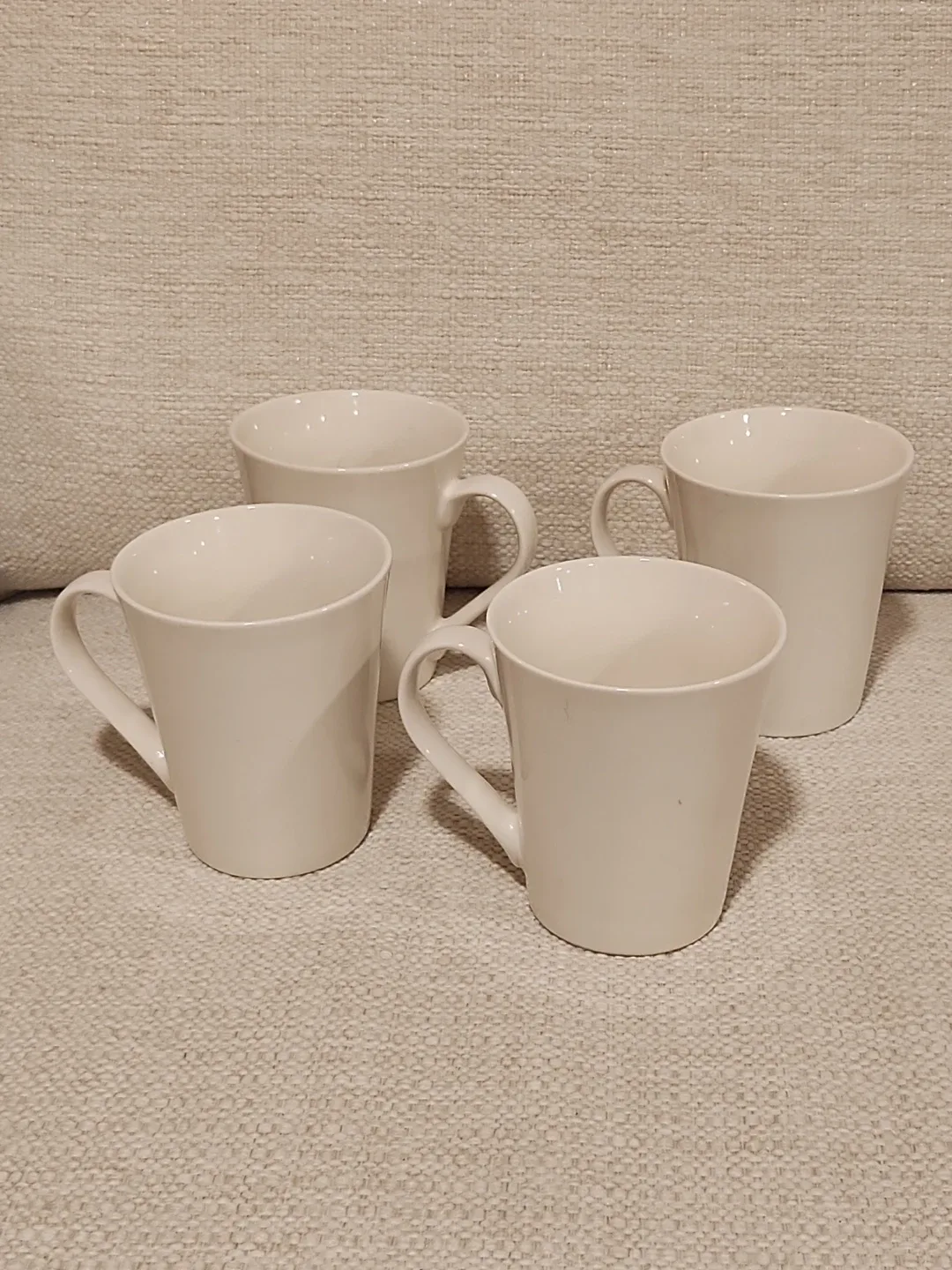 Set of 4 White Ceramic Mugs