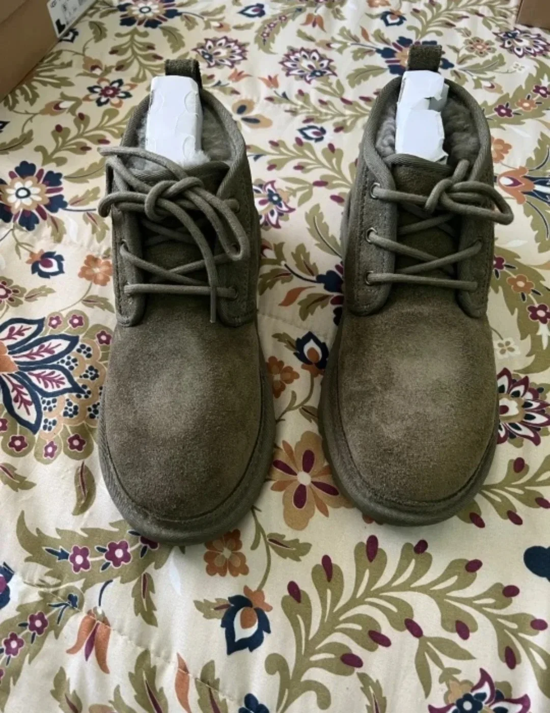 UGG Neumel Chukka Boots - Size 7