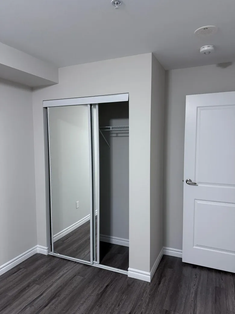 Room for Rent image indicator(3)