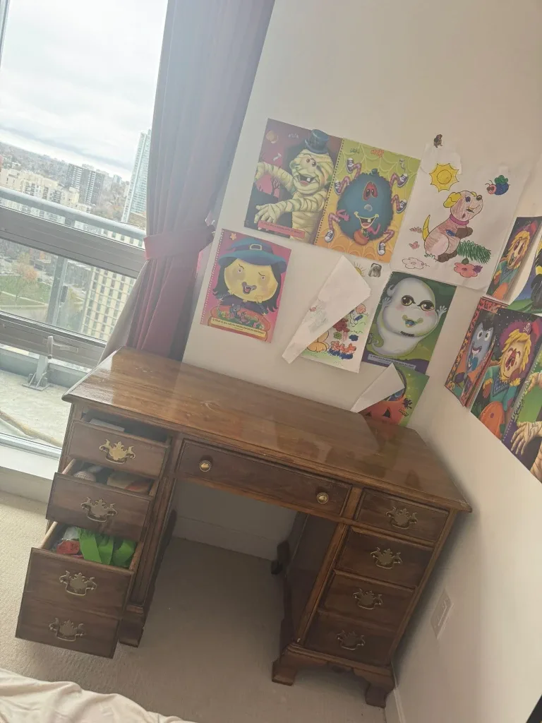 Vintage Wooden Desk image indicator(3)