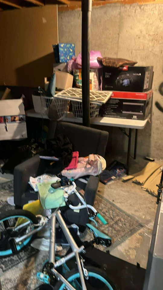 cheap rates junk removal services image indicator(3)