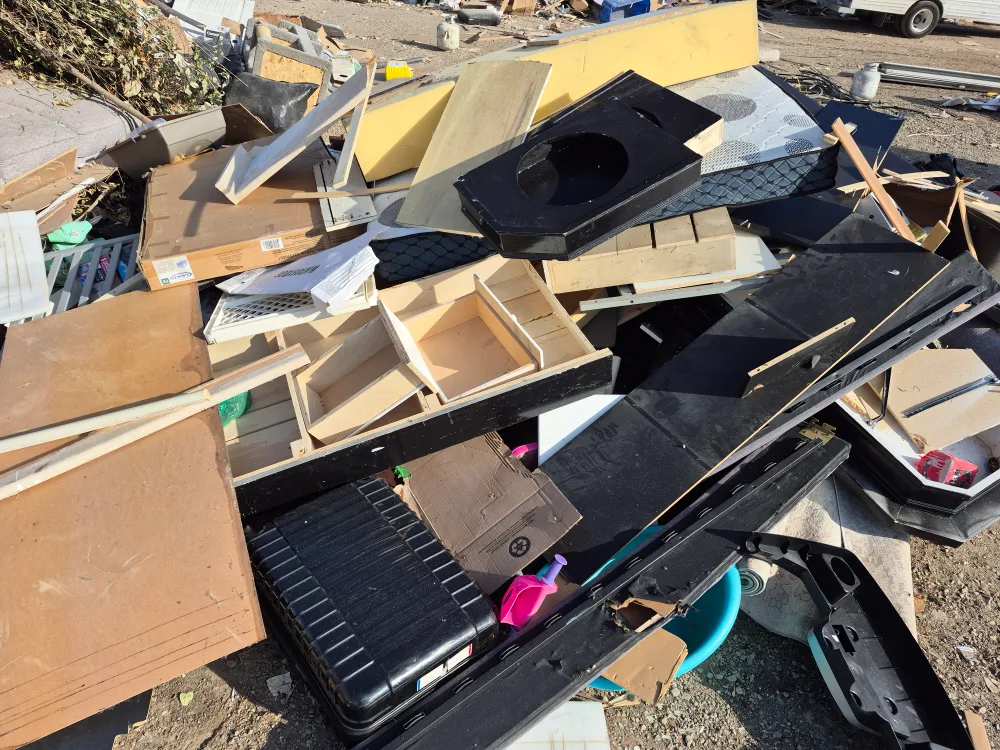 cheap rates junk removal services image indicator(7)