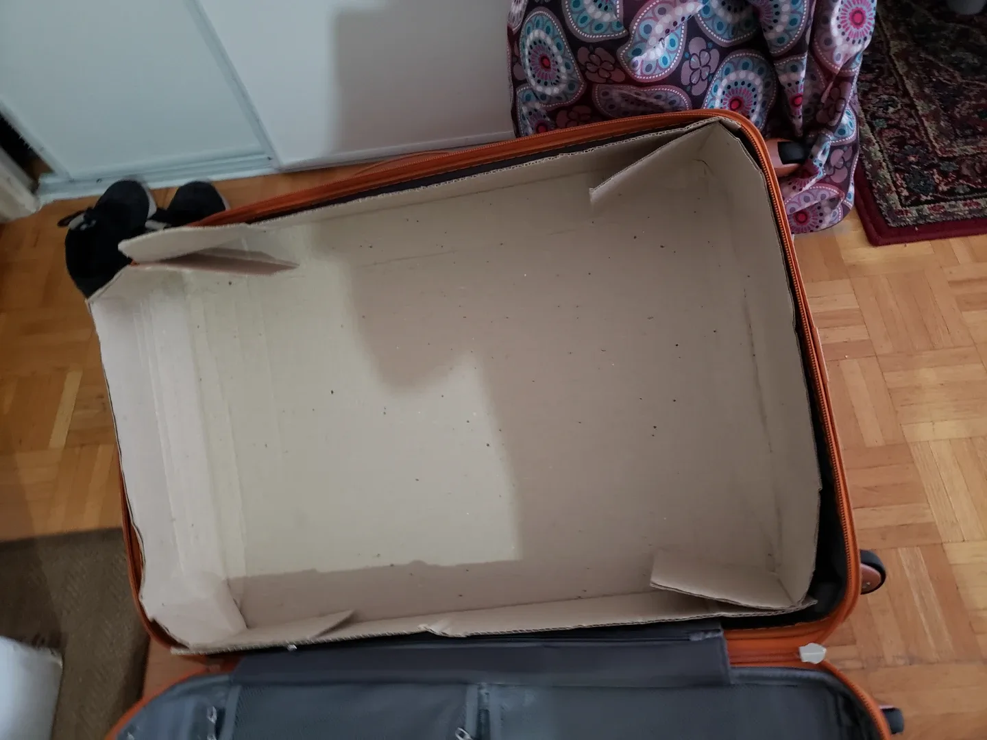 Heys Orange Carry-On Luggage image indicator(3)