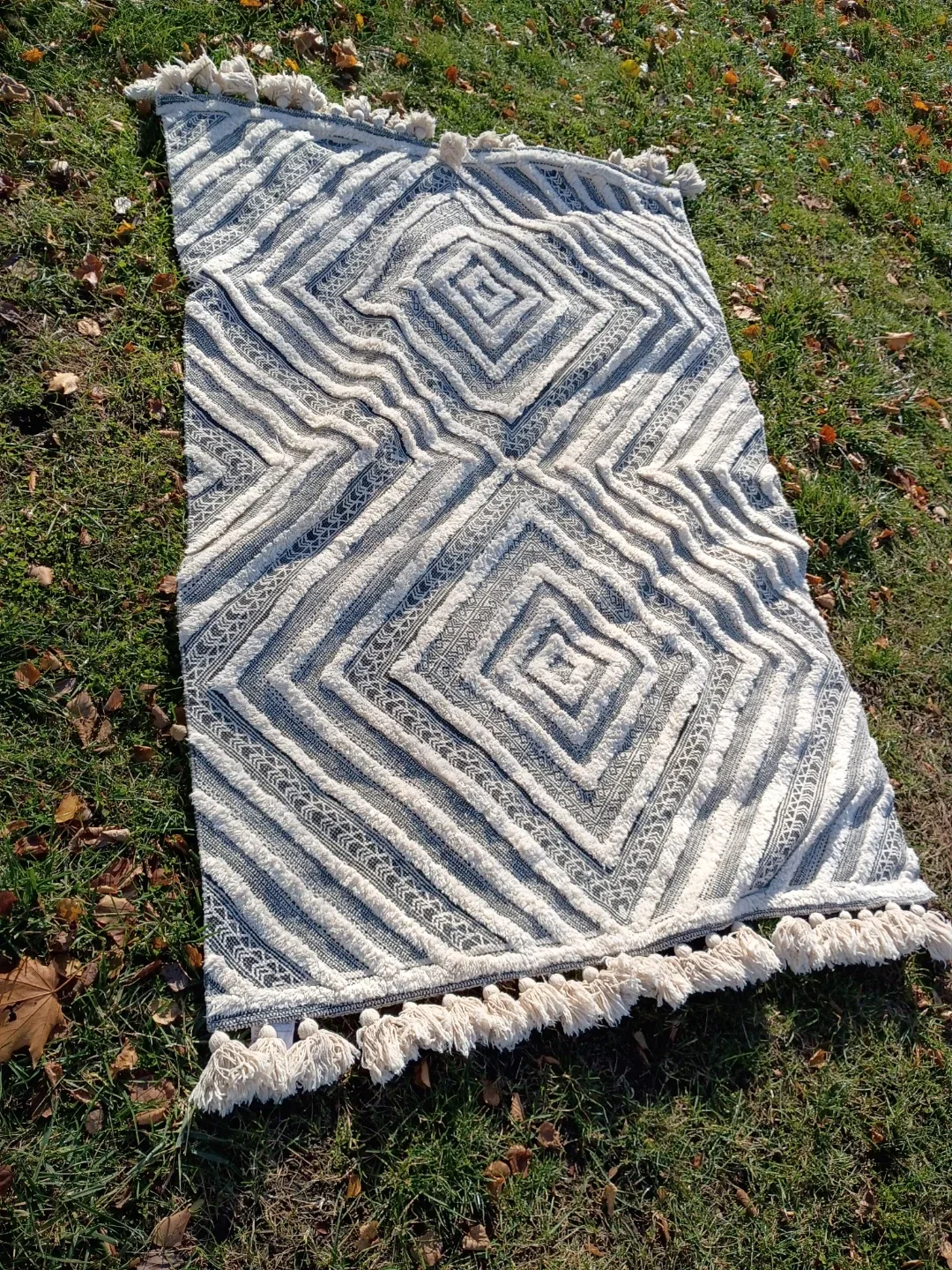 All cotton World Market Rug from India- 4ft x 6ft thumbnail