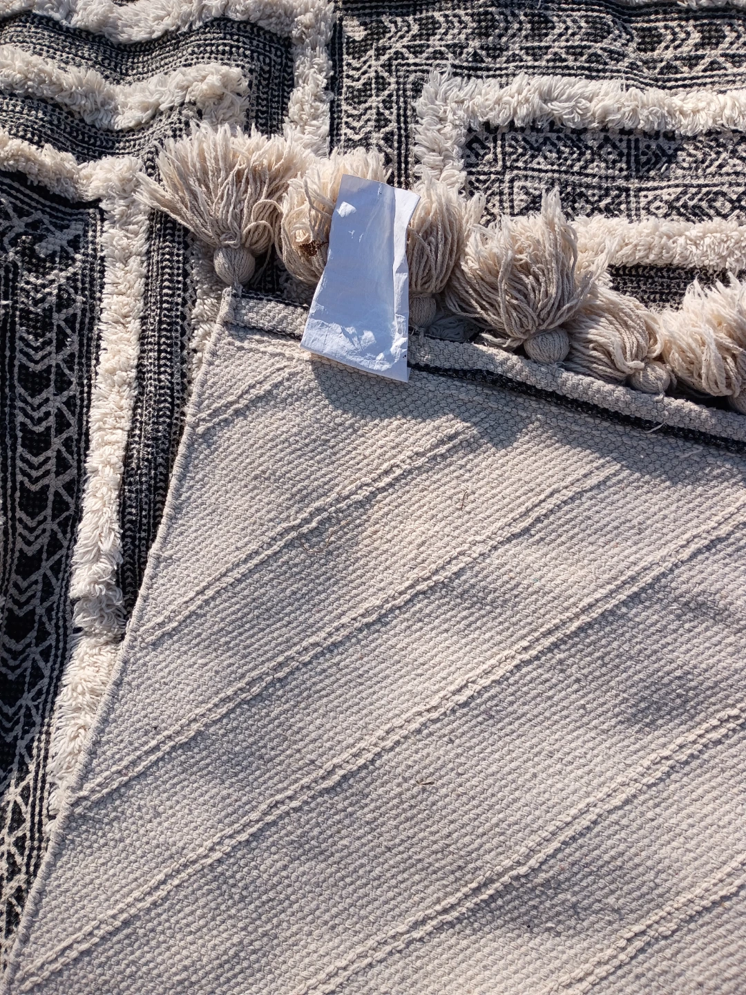 All cotton World Market Rug from India- 4ft x 6ft - photo 4