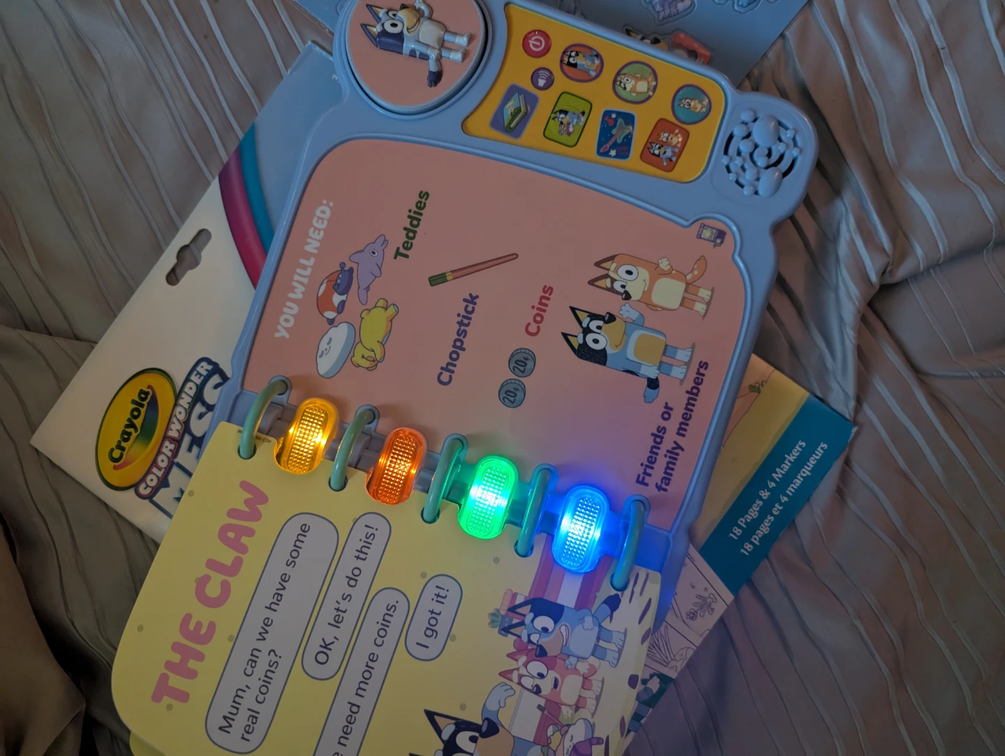Bluey Bundle! VTech Book of Games + Crayola! - photo 5