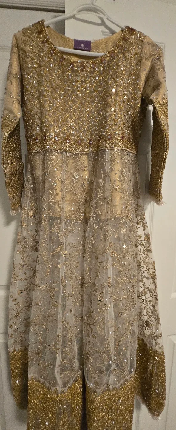 Women's Haseens Outfit image indicator(2)