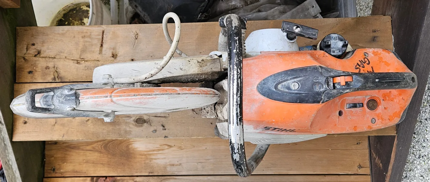 STIHL TS 420 Cutquik Professional Cut-Off Machine image indicator(2)