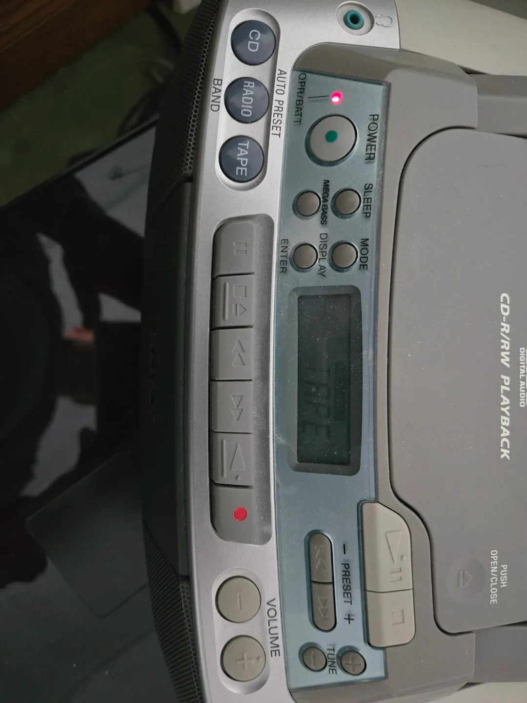 Sony CFD-S01 CD/Radio/Tape Player image indicator(3)