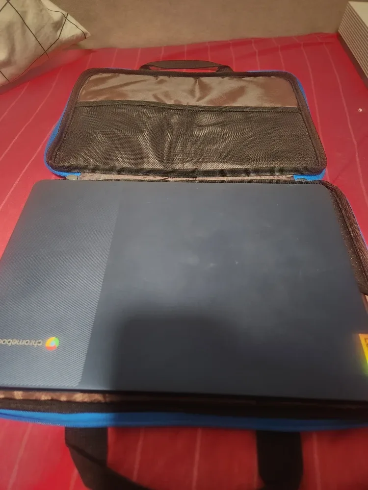 Chromebook Laptop with MaxxAudio