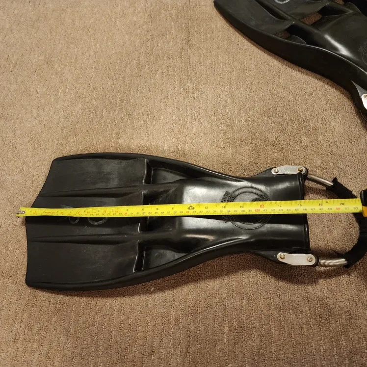 Aqualung Rocket Fins with spring straps image indicator(6)