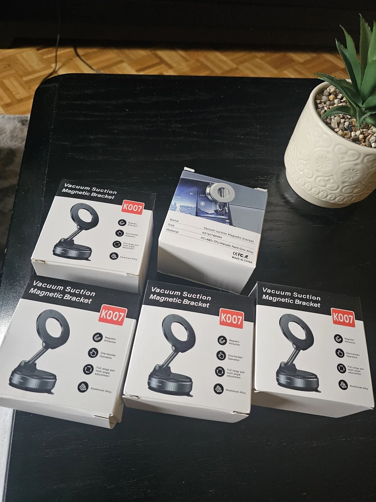 New Vacuum Suction Magnetic Phone Bracket K007 - photo 3