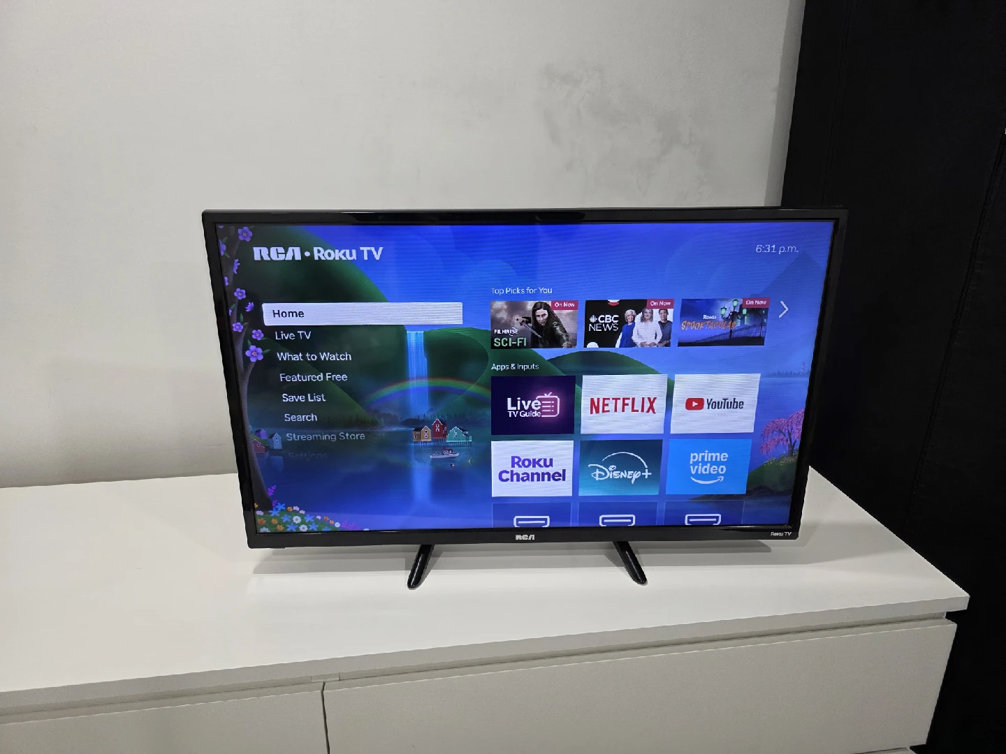 RCA Roku TV 32" LED HDTV - photo 2