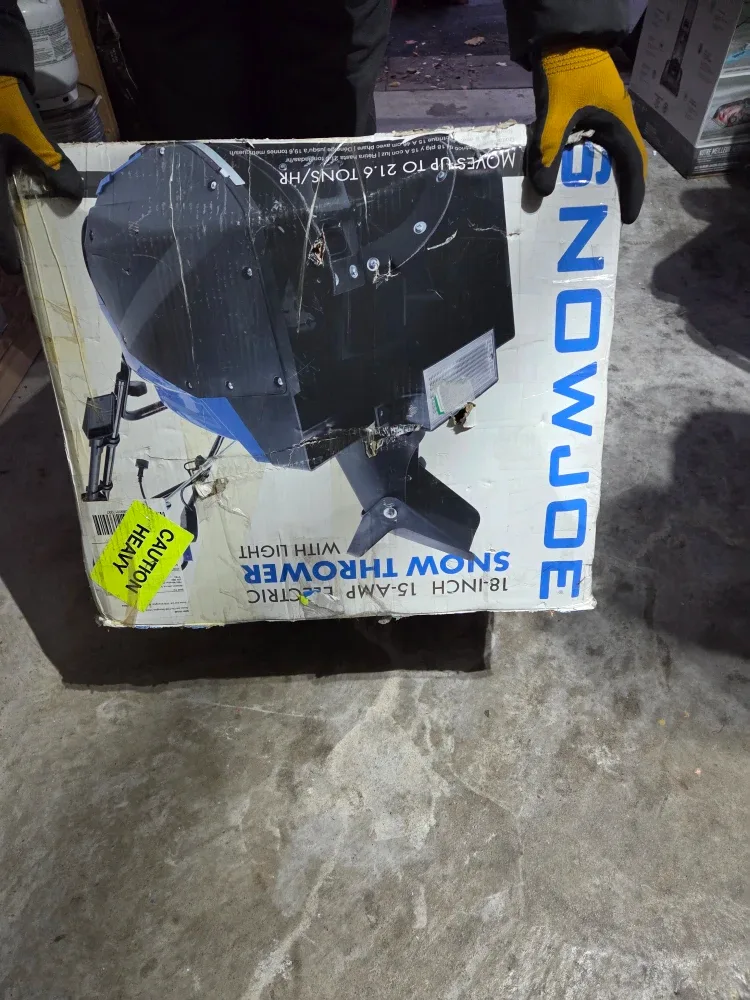 Snow Joe SJ623E 18-Inch 15-Amp Electric Snow Thrower image indicator(4)