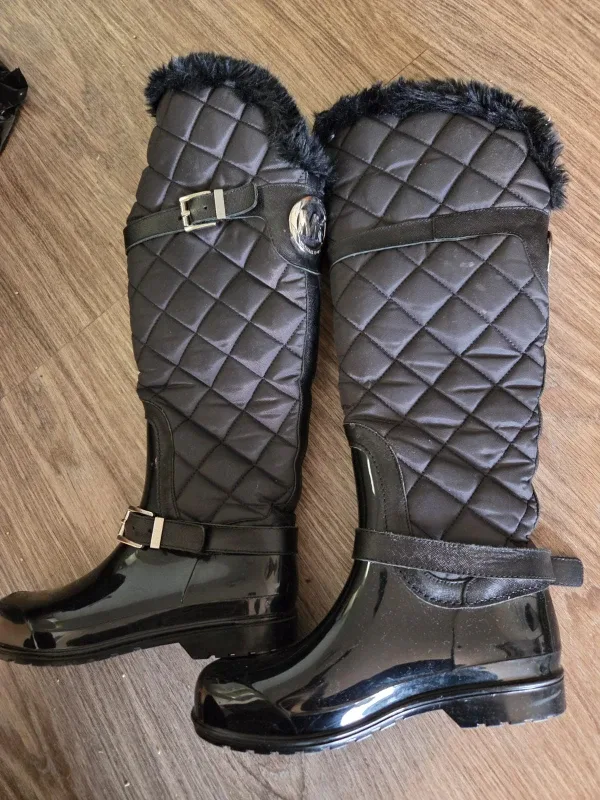 MOVING SALE: Michael Kors Black Quilted Rain Boots image indicator(2)
