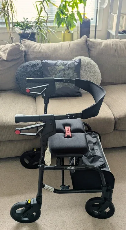 Nexus 3 Rollator by Human Care Group image indicator(6)