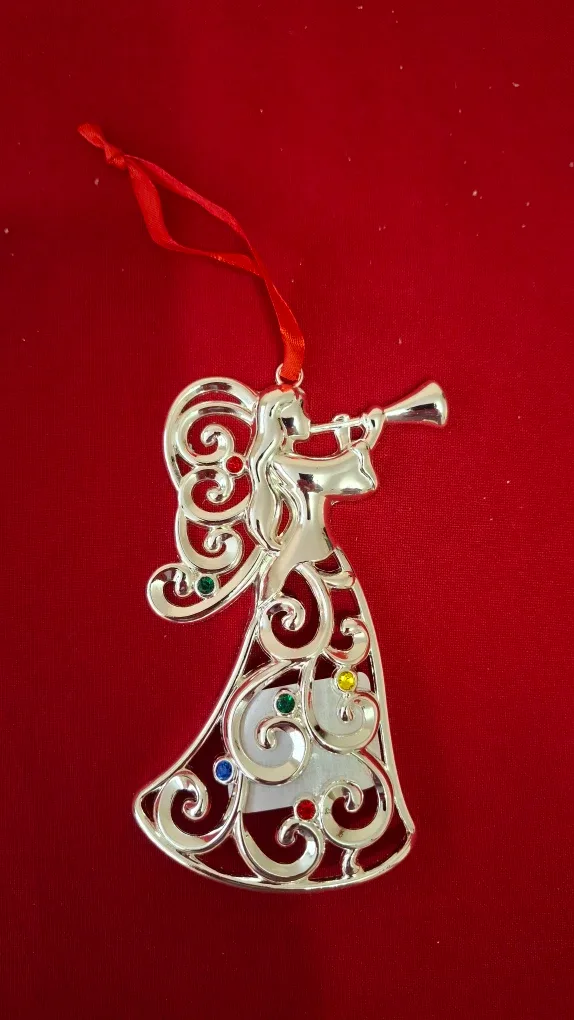 Lenox Sparkle and Scroll Angel Ornament image indicator(3)