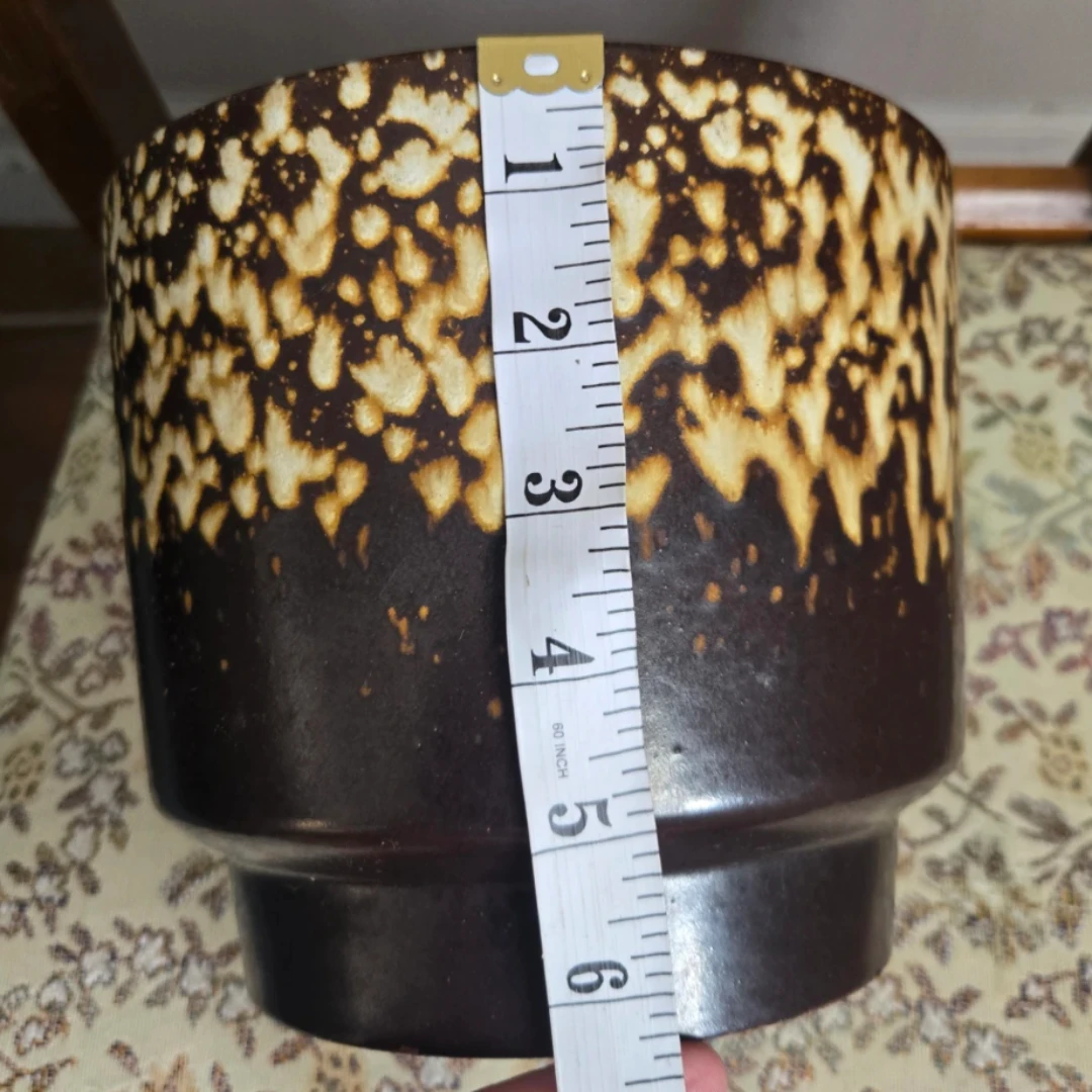 Vintage MCM German Pottery Planter, 7" Tall - photo 4